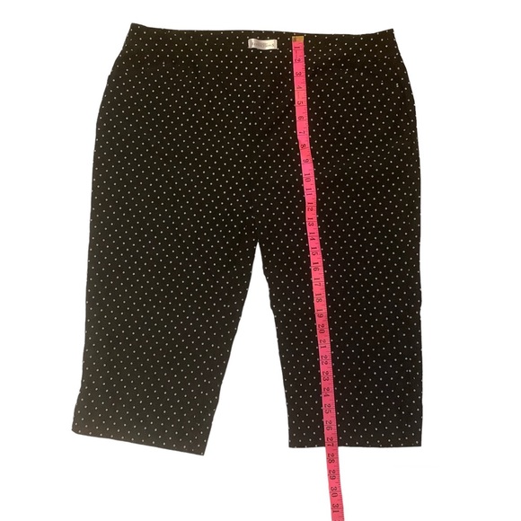 NORTHERN REFLECTIONS WOMENS BLACK & WHITE POLKA DOT CAPRI PANTS/ Size XL - Picture 7 of 9
